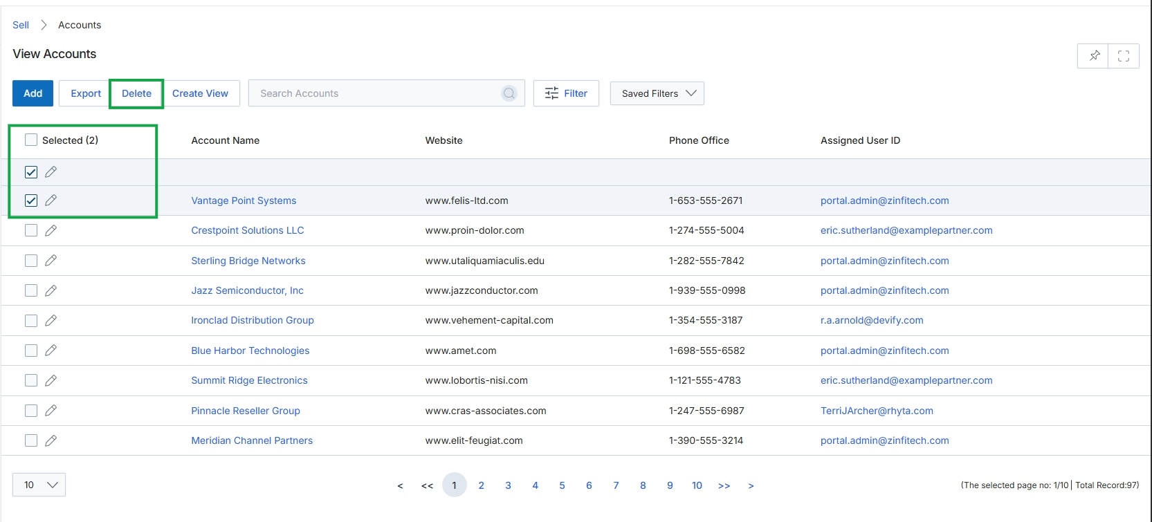 View Accounts list with Export Columns List modal closed
